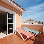 Beautiful 3 Bed Apartmán *