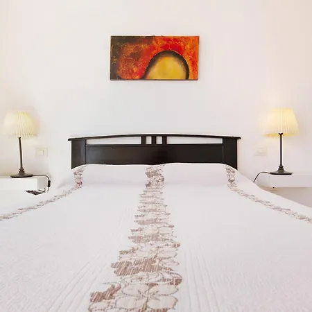 Beautiful 3 Bed Apartmán *