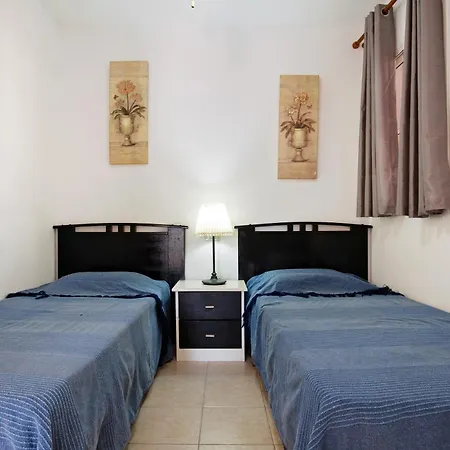 Апартаменты Beautiful 3 Bed Калета-де-Фусте